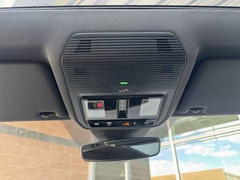 Used 2024 Volkswagen ID.4 S image 23