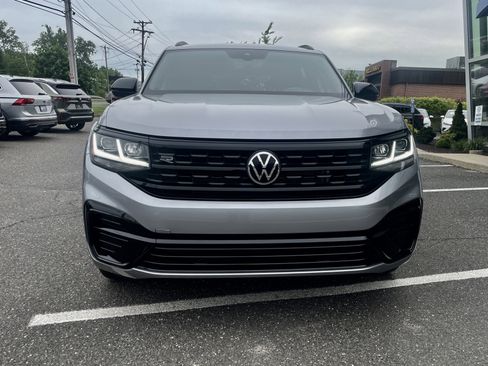 Certified 2022 Volkswagen Atlas Cross Sport SEL R-Line AWD/4WD image 7