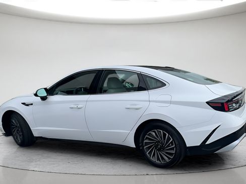 Used 2026 Hyundai Sonata SEL FWD image 12