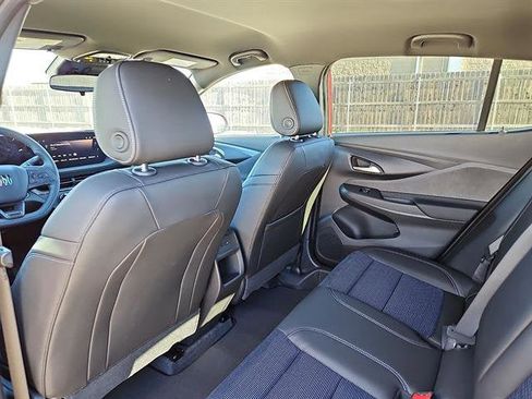 New 2026 Buick Envista Preferred w/ Convenience II Package image 9