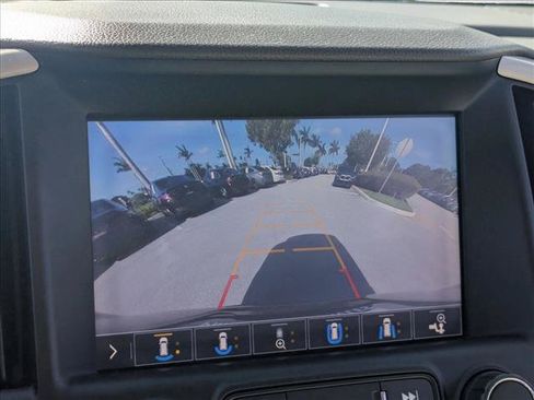 Used 2019 GMC Terrain Denali w/ Advanced Safety Package FWD image 12