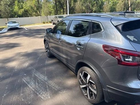 Used 2020 Nissan Rogue Sport SL w/ Premium Package FWD image 7