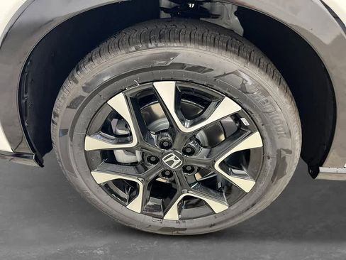 New 2026 Honda HR-V EX-L image 10
