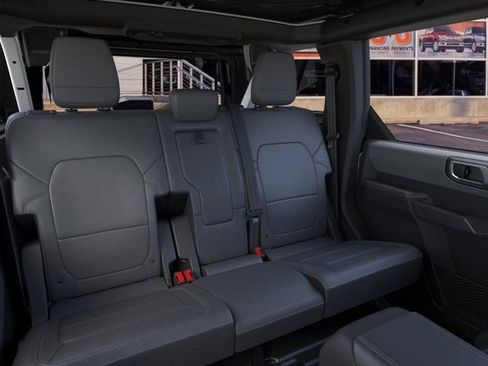 New 2026 Ford Bronco Big Bend w/ Black Diamond Package AWD/4WD image 11