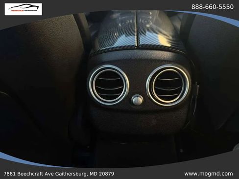 Used 2017 Mercedes-Benz C 300 4MATIC Sedan image 21