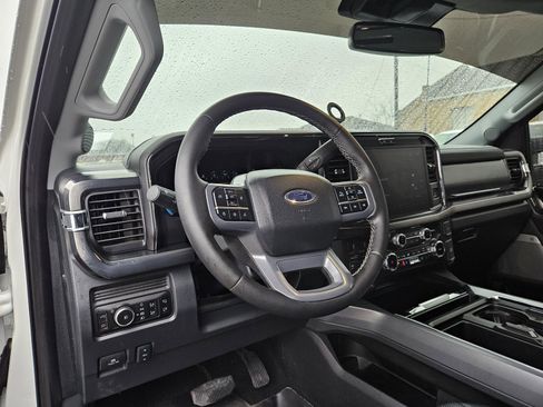 Used 2025 Ford F250 Lariat w/ Chrome Package image 13