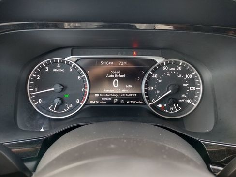 Used 2025 Nissan Pathfinder SV FWD image 27