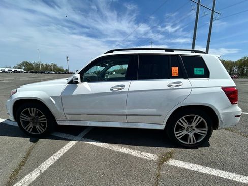 Used 2013 Mercedes-Benz GLK 350 4MATIC image 4