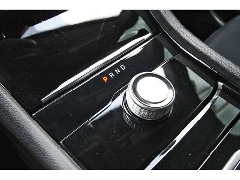Used 2023 Jeep Grand Cherokee L Overland RWD image 30
