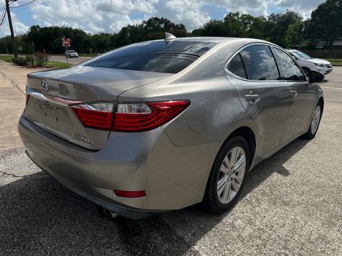 Used 2015 Lexus ES 350 FWD image 4