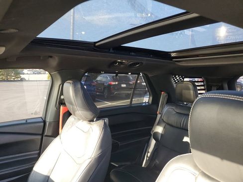 Used 2024 Ford Explorer ST w/ Equipment Group 401A image 10