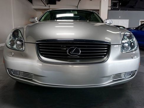 Used 2004 Lexus SC 430 Convertible RWD image 17