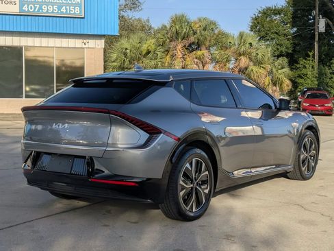 Used 2022 Kia EV6 Wind w/ Wind Technology Package AWD/4WD image 3