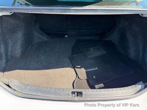 Used 2016 Toyota Corolla LE FWD image 21