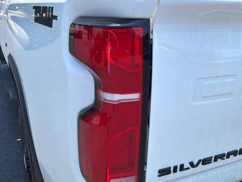 Used 2025 Chevrolet Silverado 2500 LTZ w/ Trail Boss Package AWD/4WD image 10
