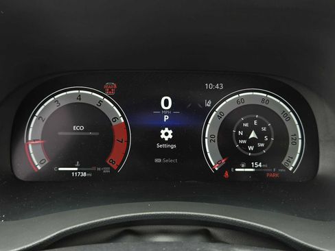 Certified 2025 Toyota Highlander Platinum AWD/4WD image 27