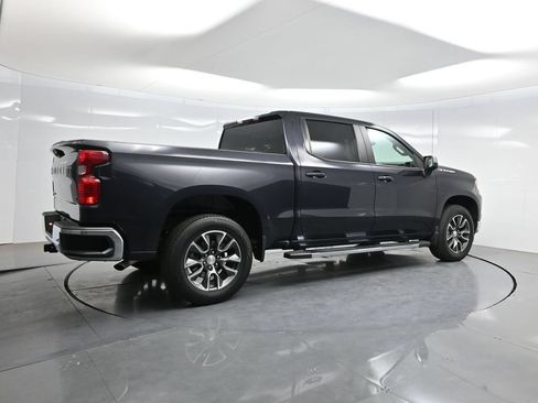 Used 2022 Chevrolet Silverado 1500 LT RWD image 38