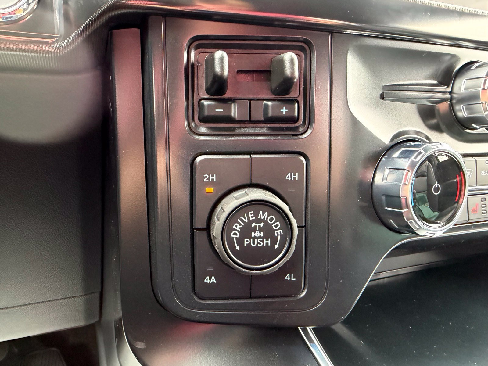 New 2026 Ford F150 Raptor AWD/4WD image 22