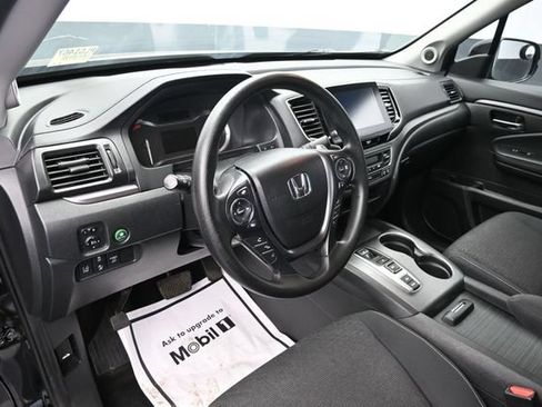Used 2023 Honda Ridgeline Sport image 23