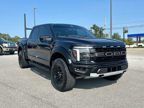 Used 2024 Ford F150 Raptor AWD/4WD image 2
