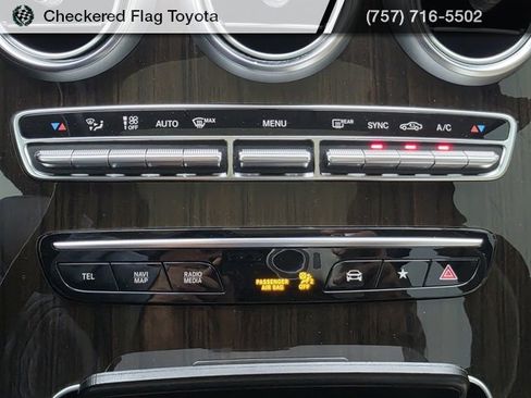 Used 2022 Mercedes-Benz GLC 300 4MATIC image 35