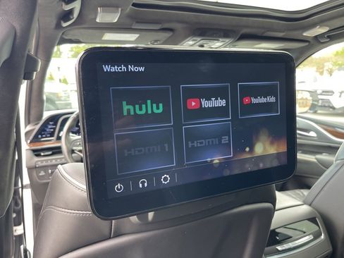 Used 2023 Cadillac Escalade ESV Sport Platinum image 24