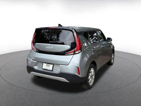 Used 2025 Kia Soul LX w/ LX Technology Package image 7