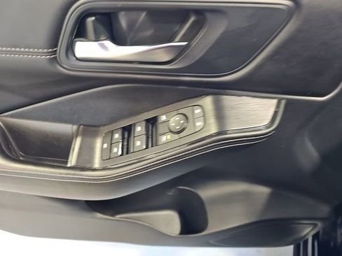 Certified 2023 Nissan Rogue SV w/ SV Premium B Package image 11