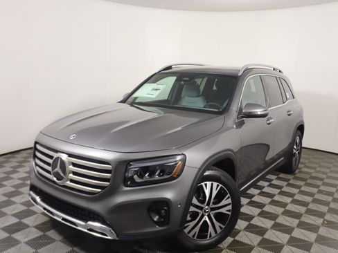 New 2026 Mercedes-Benz GLB 250 image 1