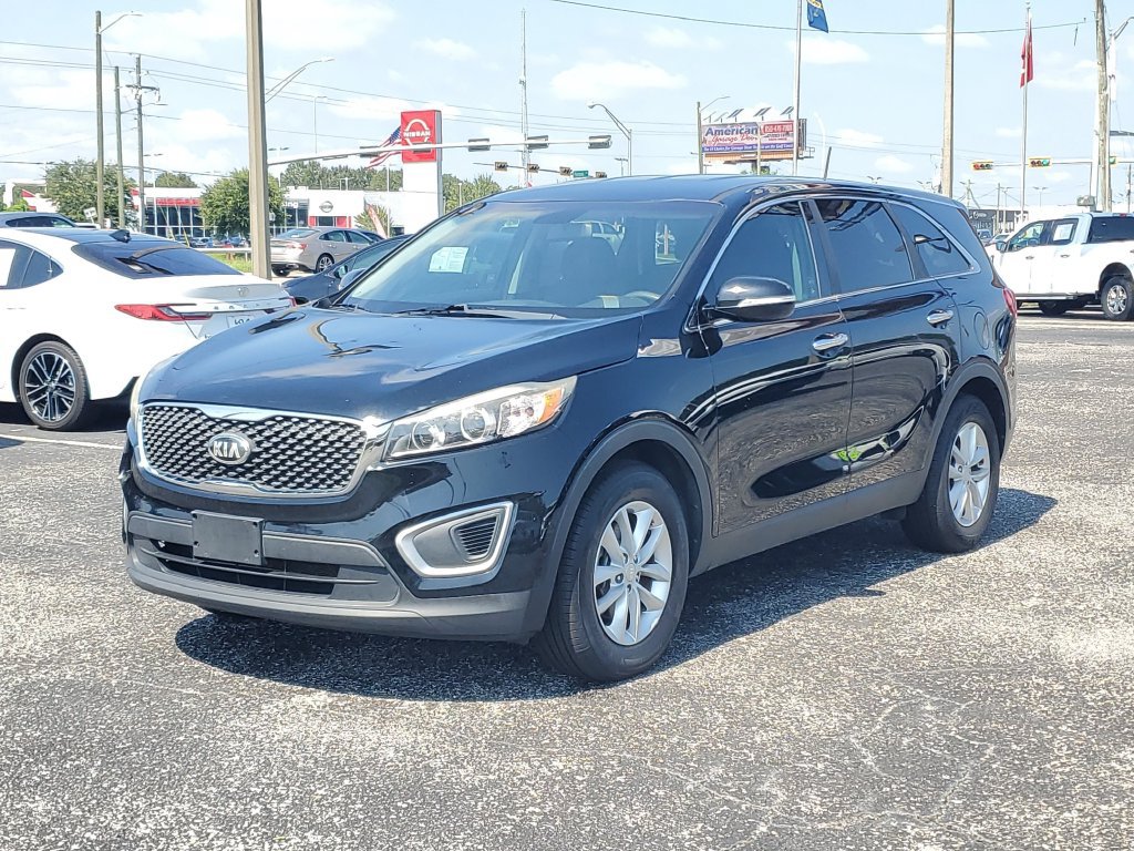 Used 2018 Kia Sorento L FWD image 2