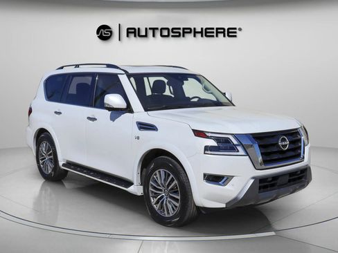 Used 2021 Nissan Armada SL w/ Captain's Chairs Package image 12