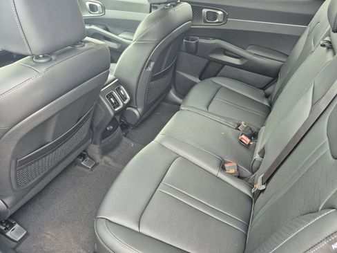 New 2026 Kia Sorento EX AWD/4WD image 11
