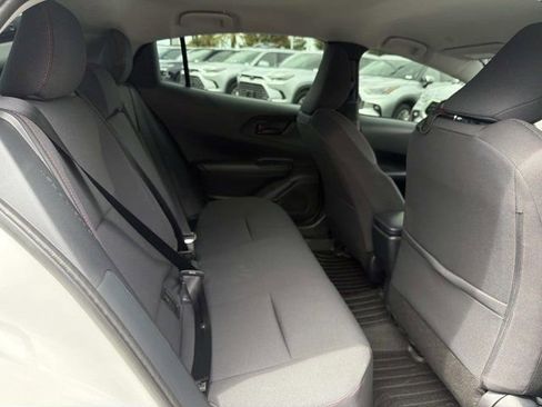 Used 2026 Toyota Prius Plug-In Hybrid FWD image 19