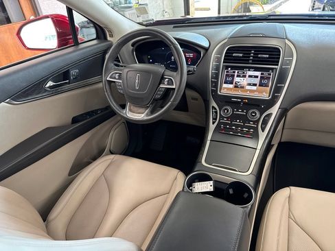 Used 2019 Lincoln Nautilus Select AWD/4WD image 47