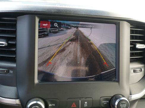 Used 2024 RAM 2500 Big Horn image 34