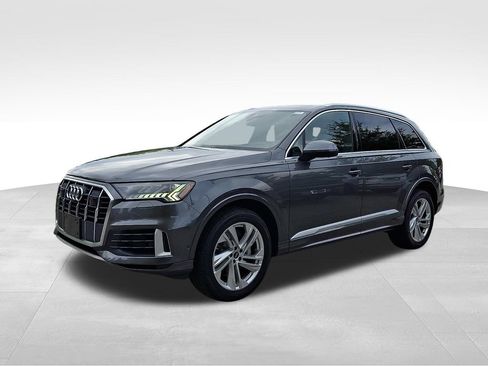 Used 2023 Audi Q7 3.0T Prestige w/ Prestige Package AWD/4WD image 3