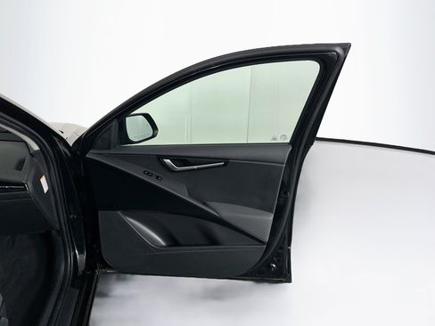 Used 2023 Kia Niro LX FWD image 31
