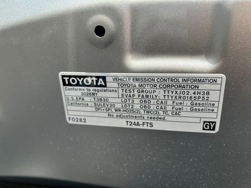 New 2026 Toyota Grand Highlander XLE image 10