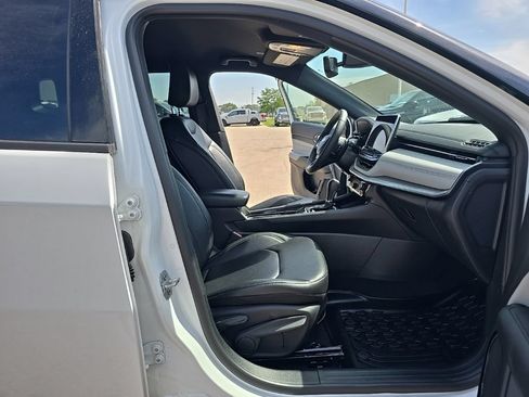 Used 2025 Jeep Compass Limited AWD/4WD image 11