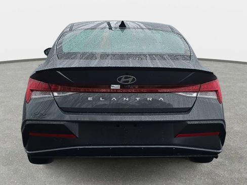 New 2026 Hyundai Elantra SEL Sport Premium FWD image 6