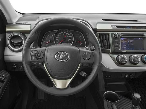 Used 2013 Toyota RAV4 XLE image 4