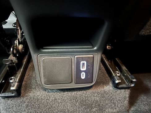 Used 2025 Buick Encore GX Preferred FWD image 56
