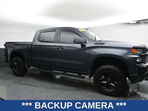 Used 2021 Chevrolet Silverado 1500 Custom Trail Boss image 3