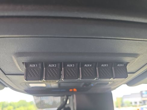 Used 2022 Ford Bronco Wildtrak AWD/4WD image 30