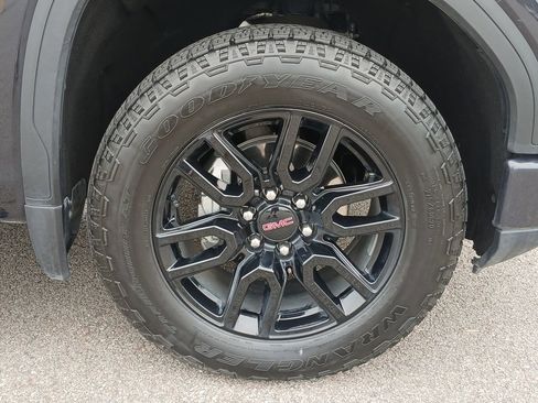 Used 2024 GMC Sierra 1500 Elevation AWD/4WD image 33