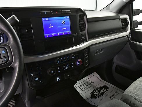 Used 2024 Ford F350 XLT image 24
