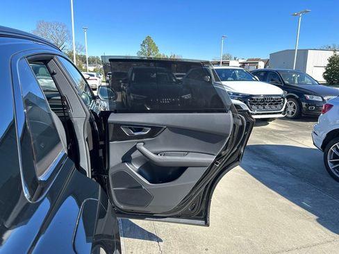 New 2026 Audi Q8 Premium Plus image 27
