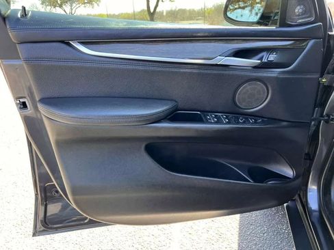 Used 2015 BMW X5 xDrive50i image 13