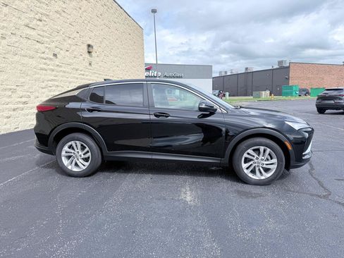 Used 2025 Buick Envista Preferred FWD image 6