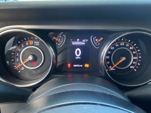 Used 2020 Jeep Gladiator Sport w/ Quick Order Package 24S image 18